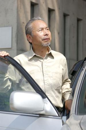 低価格保証が魅力の自動車車検専門店