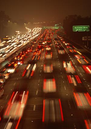 車を安全に扱うための自動車スクール